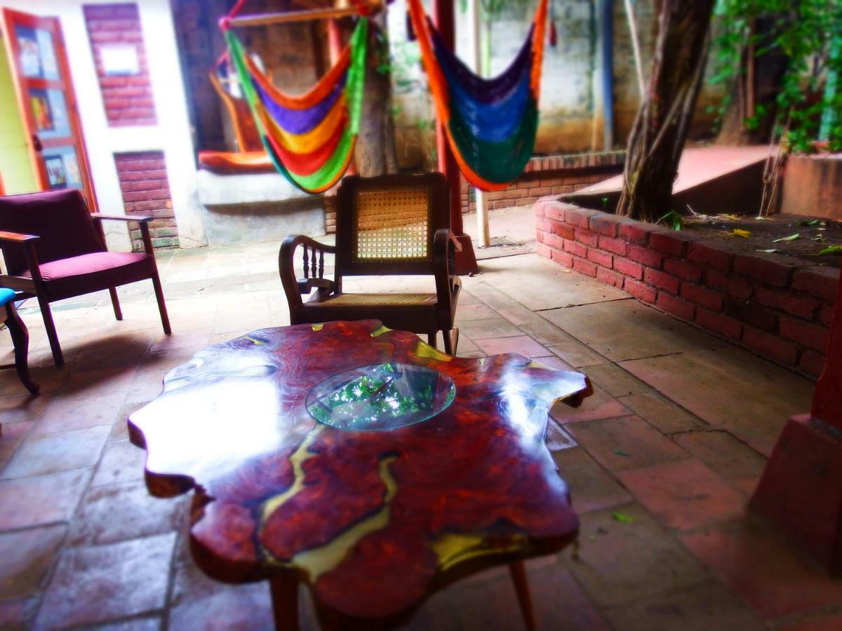 Casa Benjamin Linder Hotell Managua Exteriör bild